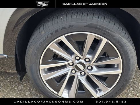 New 2026 Cadillac Vistiq Sport image 26