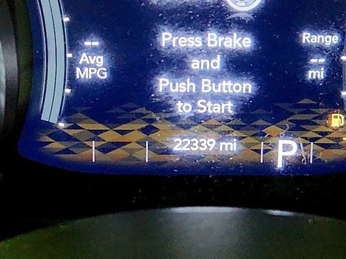Used 2023 Jeep Wrangler Unlimited w/ Sun & Screen Package AWD/4WD image 15