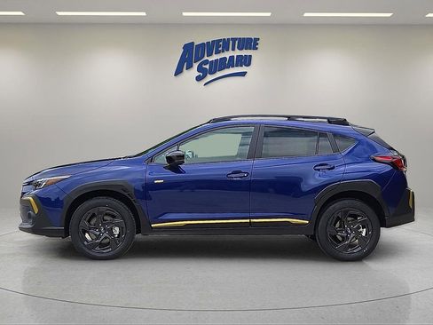 Used 2025 Subaru Crosstrek 2.5i Sport w/ Crosstrek Mirror Package image 4