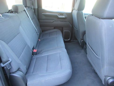 Used 2022 Chevrolet Silverado 1500 LT image 20