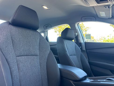 Used 2025 Honda Accord LX image 30