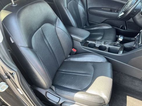 Used 2018 Kia Optima EX FWD image 25