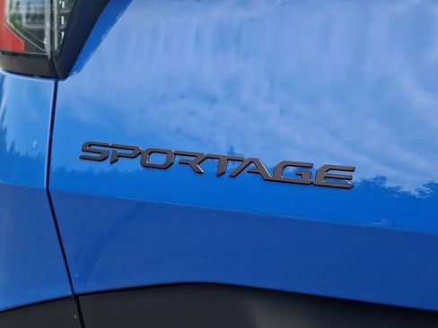 Certified 2026 Kia Sportage X-Line w/ X-Line Premium Package AWD/4WD image 32