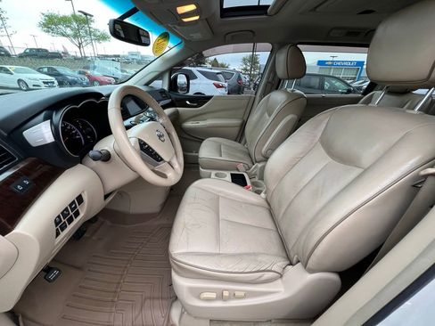Used 2011 Nissan Quest LE FWD image 18