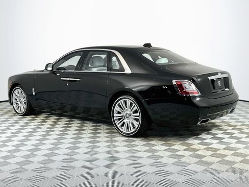 Certified 2022 Rolls-Royce Ghost AWD/4WD image 2