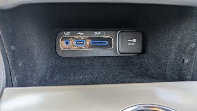 Used 2017 Jeep Grand Cherokee Limited AWD/4WD image 11