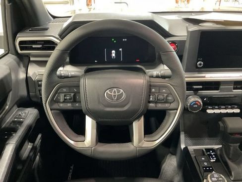 New 2026 Toyota Tacoma TRD Off-Road AWD/4WD image 5