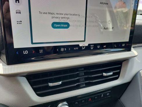 New 2026 Ford Explorer Active image 16