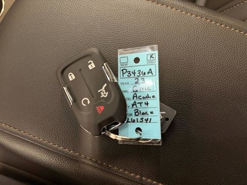 Used 2023 GMC Acadia AT4 w/ Technology Package image 29