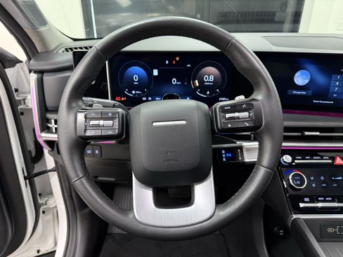 Used 2025 Hyundai Santa Fe Limited FWD image 19