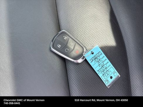 Used 2025 Cadillac XT6 Premium Luxury image 30