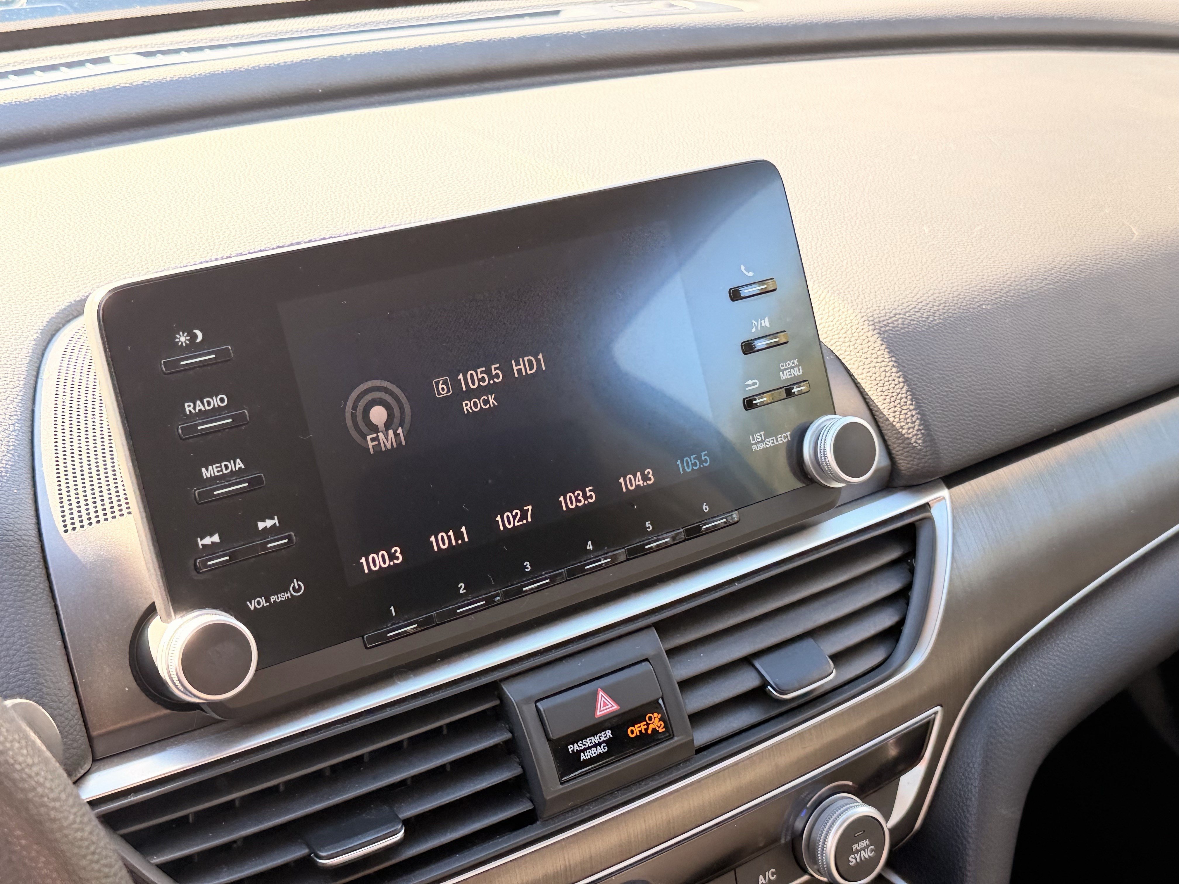 Certified 2018 Honda Accord LX image 27