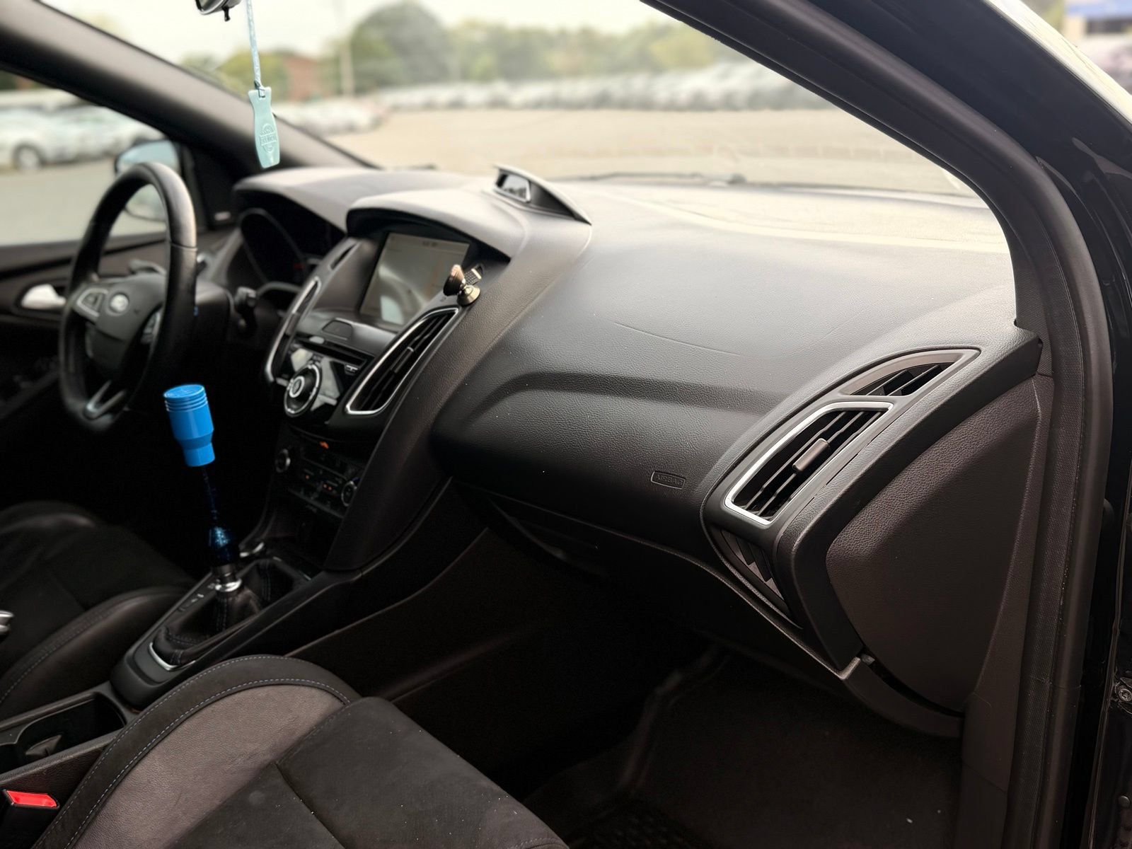 Used 2017 Ford Focus RS AWD/4WD image 44