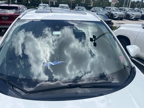 Used 2019 Honda HR-V EX-L image 7