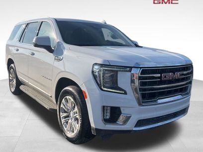 Used 2024 GMC Yukon SLT w/ SLT Luxury Package