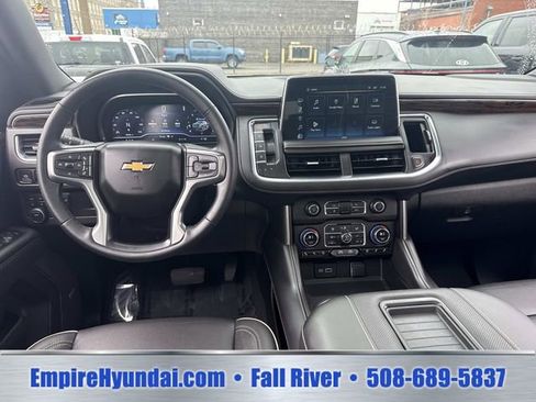 Used 2023 Chevrolet Tahoe Premier w/ Premium Package 2 AWD/4WD image 15
