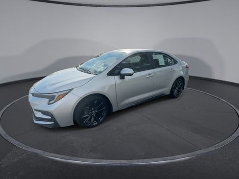 Used 2025 Toyota Corolla SE image 8