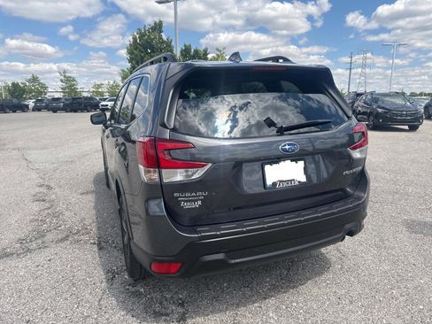 Certified 2023 Subaru Forester Limited AWD/4WD image 10