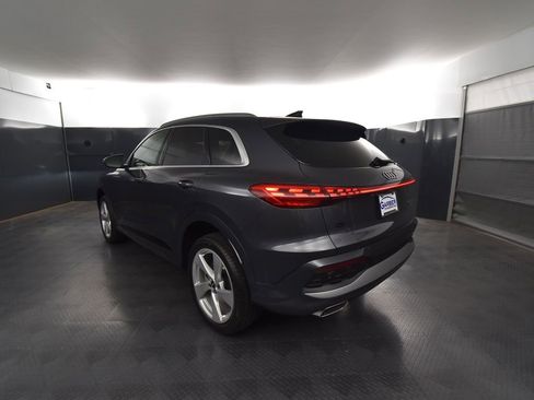 New 2025 Audi Q5 Premium Plus image 3