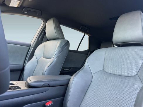 New 2026 Lexus RZ 350e 2WD image 18