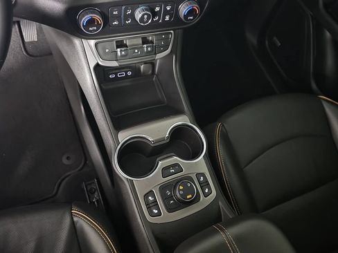 Used 2023 GMC Terrain AT4 w/ Infotainment Package II AWD/4WD image 28