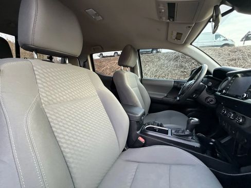 Used 2021 Toyota Tacoma SR image 23