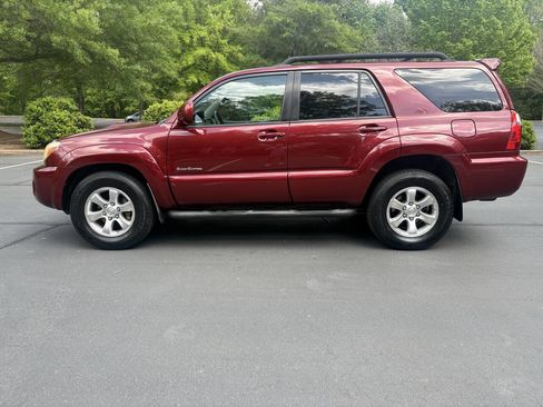 Used 2007 Toyota 4Runner SR5 image 10
