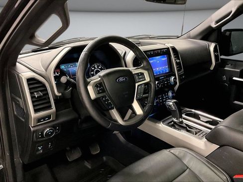 Used 2020 Ford F150 Lariat w/ Equipment Group 502A Luxury AWD/4WD image 18