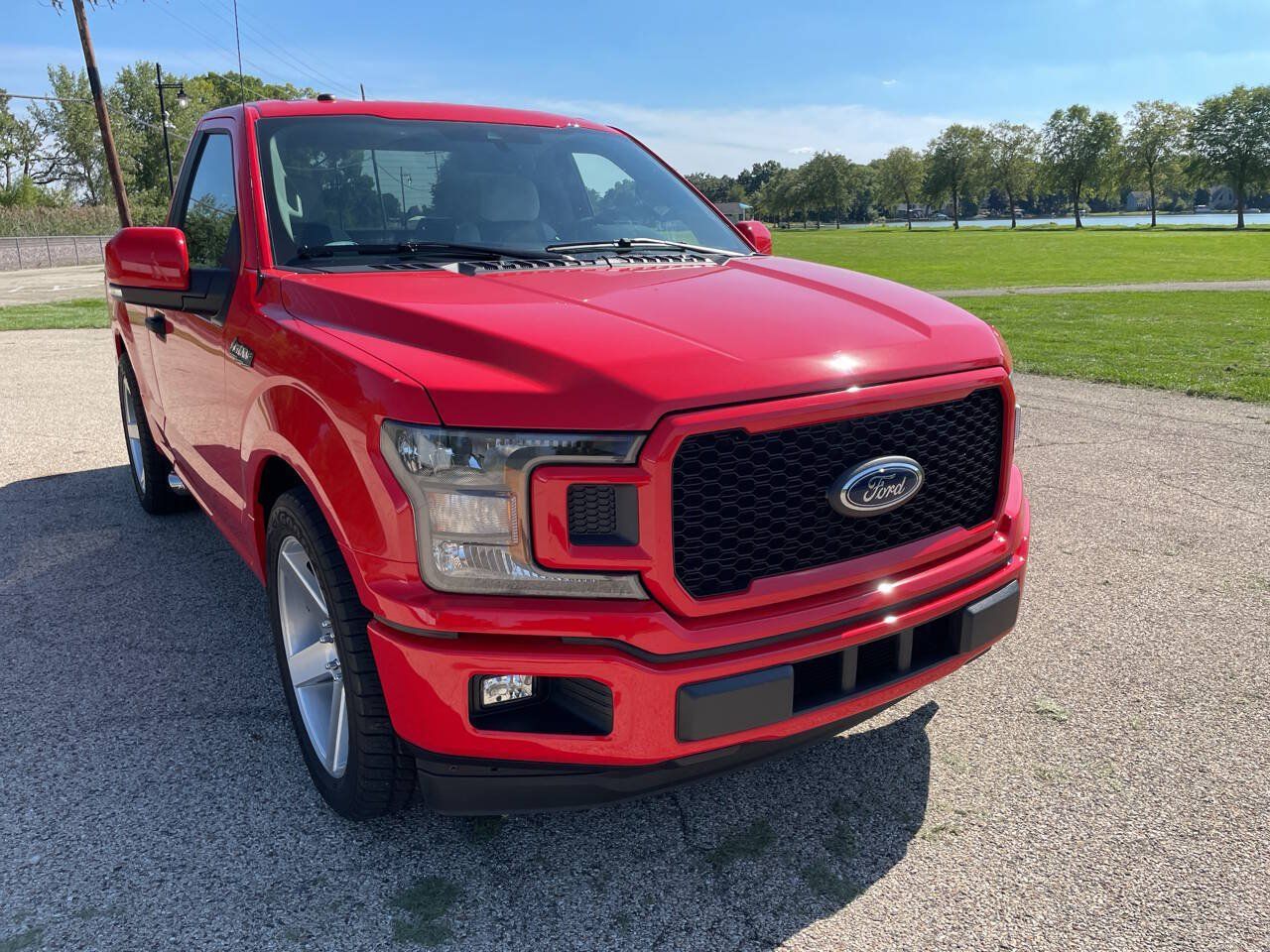 Used 2019 Ford F150 XL w/ Equipment Group 101A Mid RWD image 24