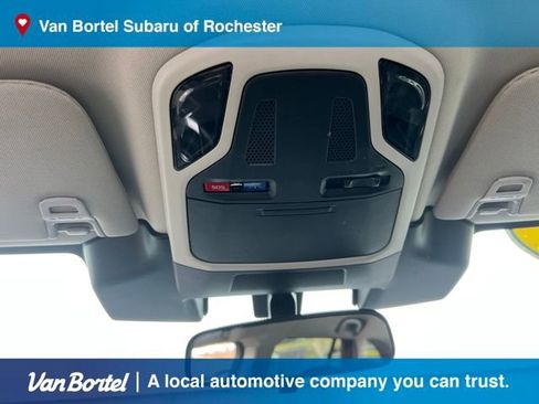 Used 2023 Subaru Outback Premium image 22