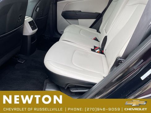 Used 2025 Kia Sportage EX FWD image 41