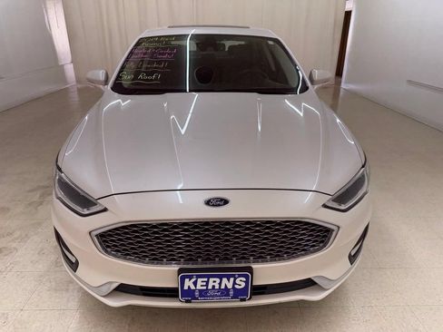 Used 2019 Ford Fusion Titanium FWD image 6