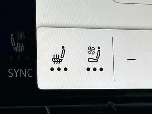 New 2026 Volkswagen Atlas SE image 30