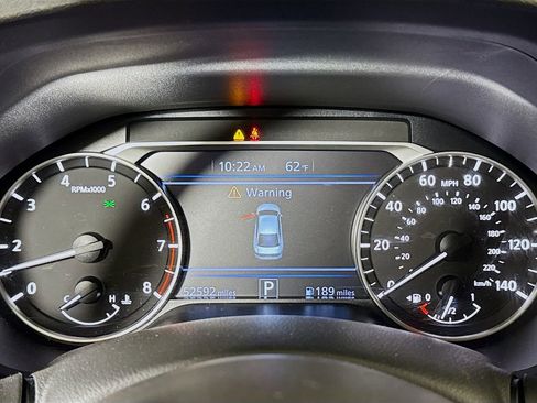 Used 2023 Nissan Altima 2.5 SV FWD image 10