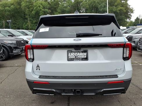 New 2026 Ford Explorer ST-Line AWD/4WD image 5