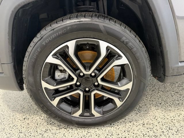 Used 2023 Jeep Compass Limited AWD/4WD image 33