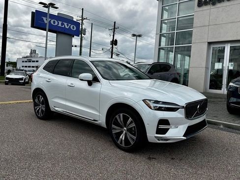 Certified 2023 Volvo XC60 B5 Plus w/ Protection Package Premier FWD image 1