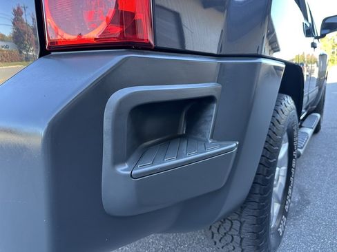 Used 2012 Nissan Xterra S w/ Value Package image 11