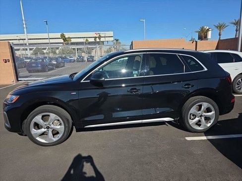 Certified 2023 Audi Q5 2.0T Premium Plus w/ Premium Plus Package image 4