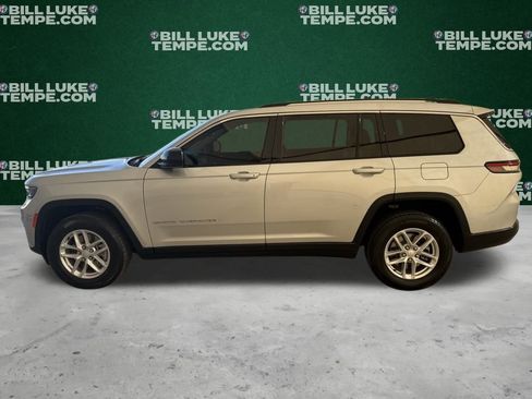 Used 2023 Jeep Grand Cherokee L Laredo image 6