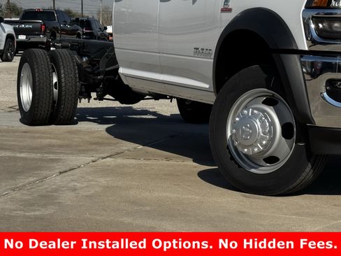 New 2026 RAM 4500 4x4 Crew Cab DRW image 12