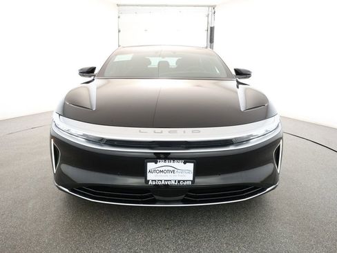 Used 2023 Lucid Air Touring image 2