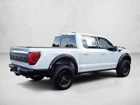 Used 2025 Ford F150 Raptor AWD/4WD image 4