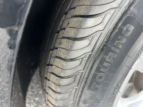 Used 2024 Chevrolet Malibu LT image 12