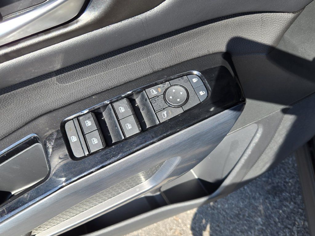 New 2026 Nissan Pathfinder SL FWD image 19