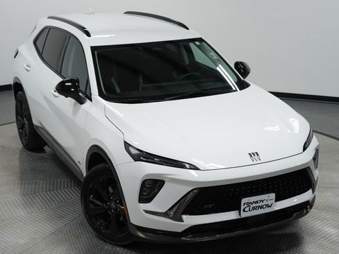 Used 2025 Buick Envision Sport Touring image 45