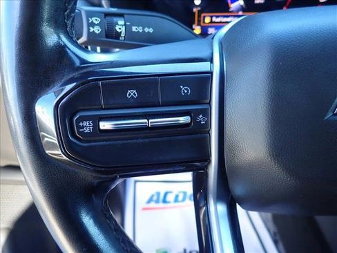 Used 2023 Chevrolet Colorado LT w/ LT Convenience Package II image 13