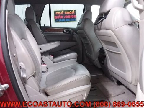 Used 2011 Buick Enclave CXL image 13