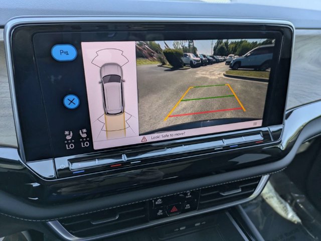 New 2026 Volkswagen Atlas SE FWD image 22