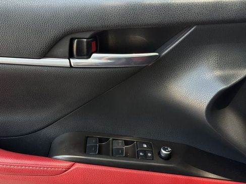 Certified 2022 Toyota Camry XSE FWD image 24